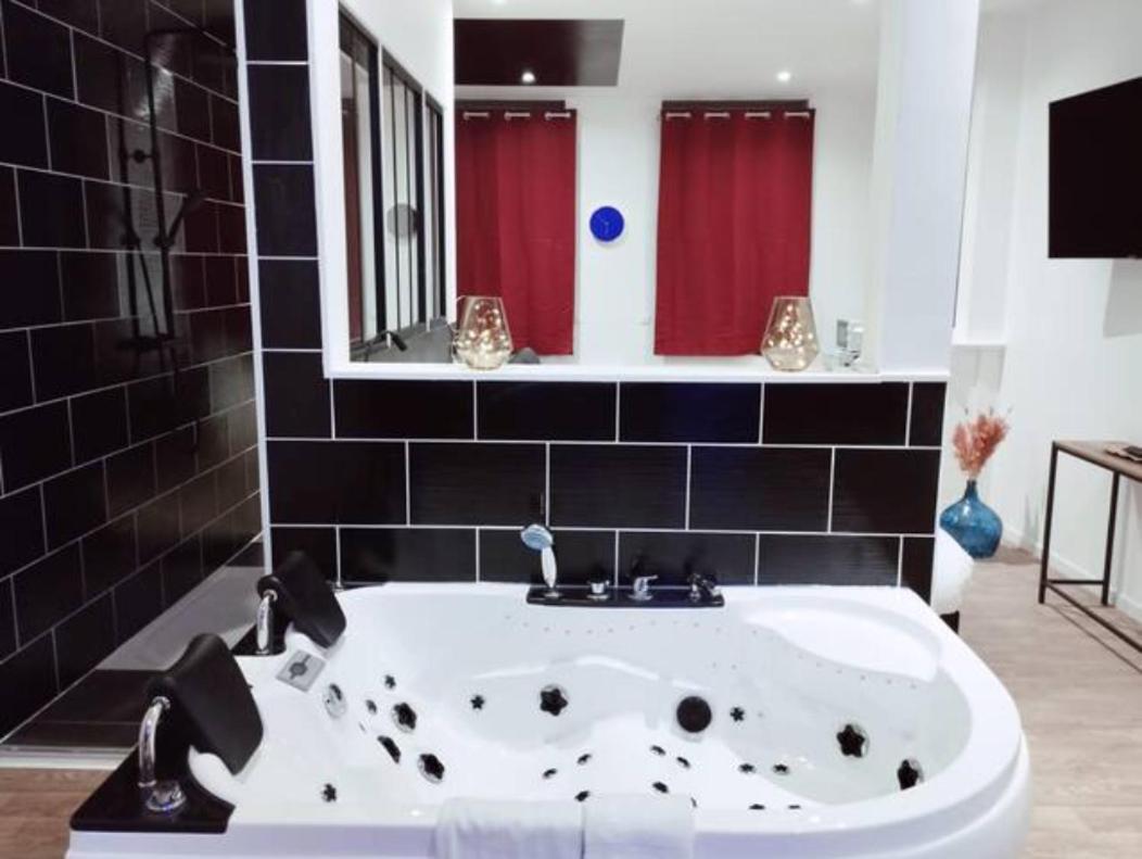Ng Prestige - Lille L Tourcoing Winoc - Balneo - Sauna - Netflix - Wifi Zewnętrze zdjęcie